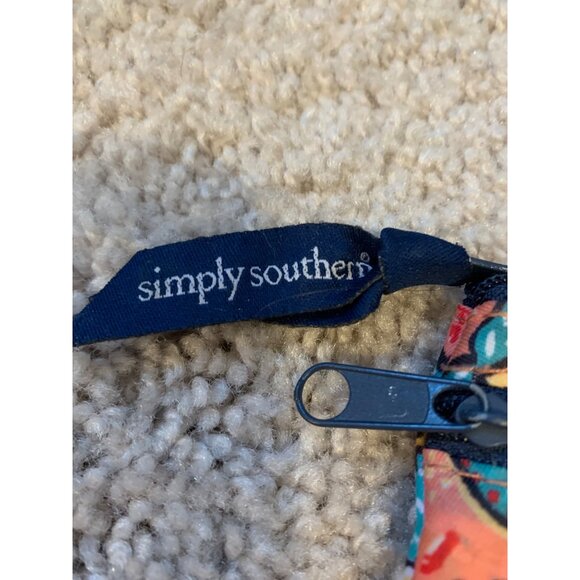 Simply Southern Floral Pattern Wristlet Wallet 7.5" x 5" - Picture 2 of 6